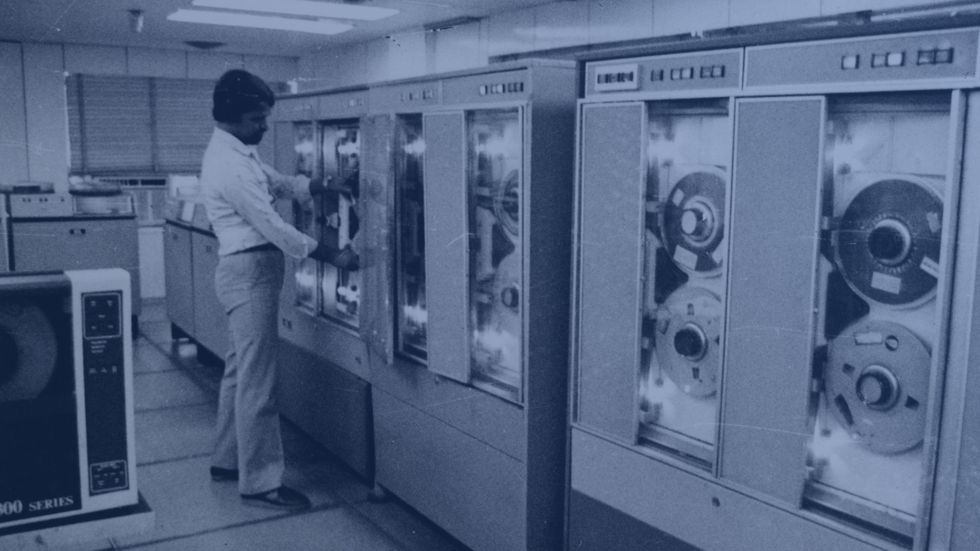 Financial accounting solution for a housing society in the UK - the first full software development lifecycle project